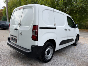 Opel Combo | TVAC