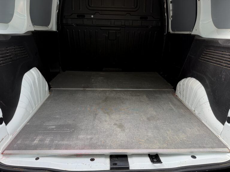 Opel Combo | TVAC