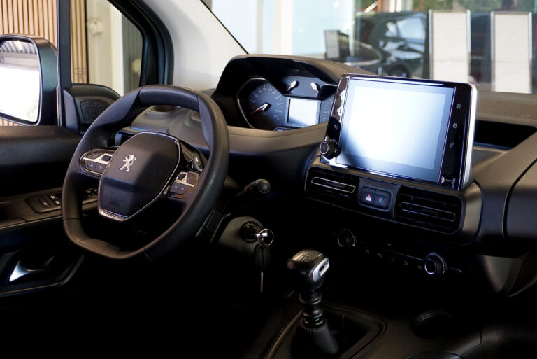 Peugeot Rifter | 5 places