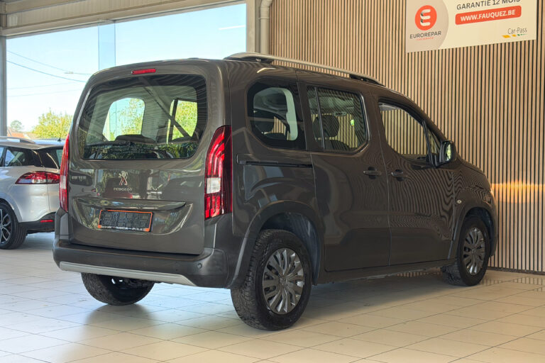 Peugeot Rifter | 5 places