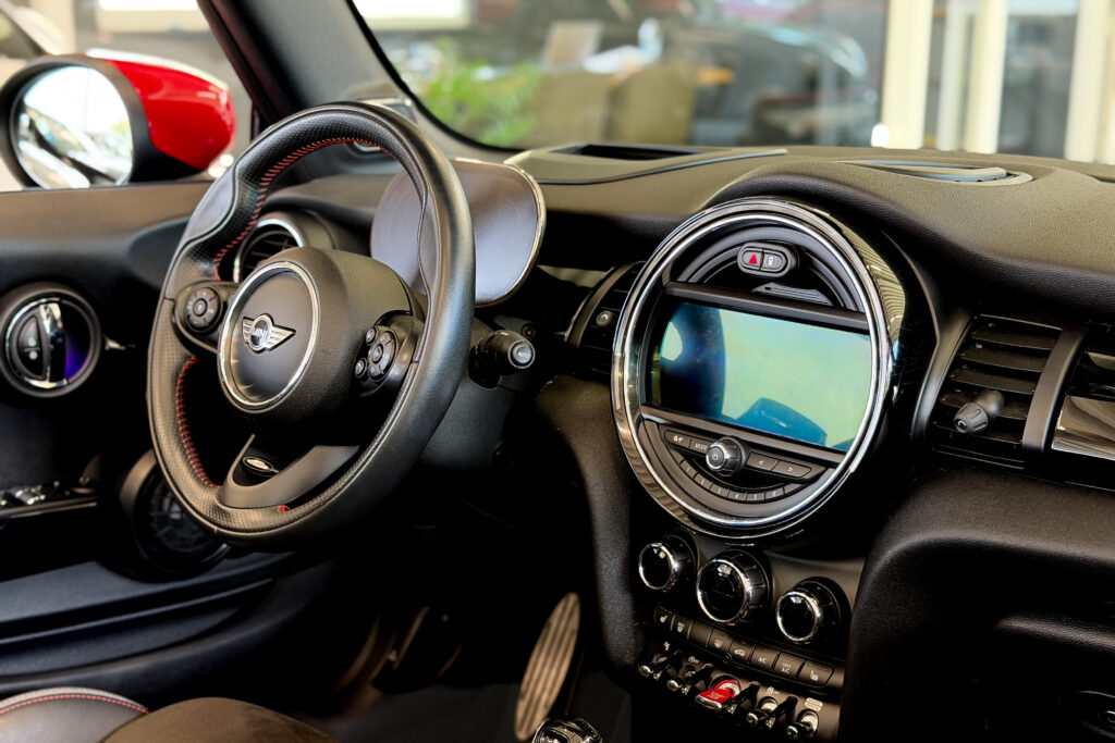 Mini John Cooper Works Cabrio