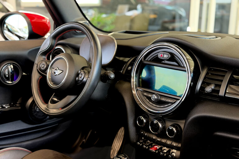 Mini John Cooper Works Cabrio
